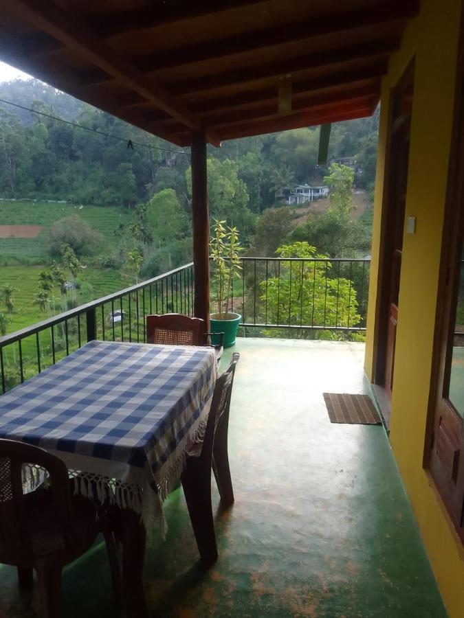 Silent Nest Bed & Breakfast Ела Екстериор снимка